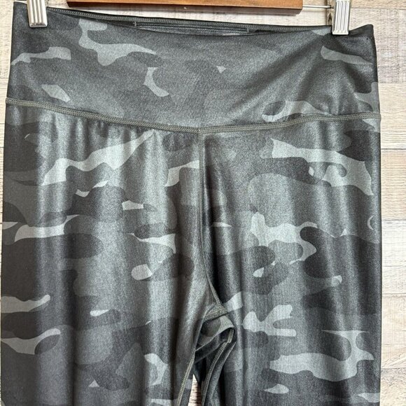 NIKE Women's Dri-FIT One Mid Rise Full Length Camo Leggings Medium Black - Picture 3 of 9